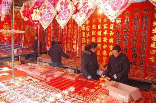 女孩提到去年的春节哽咽了,对你来说今年的春节与去年有何区别?