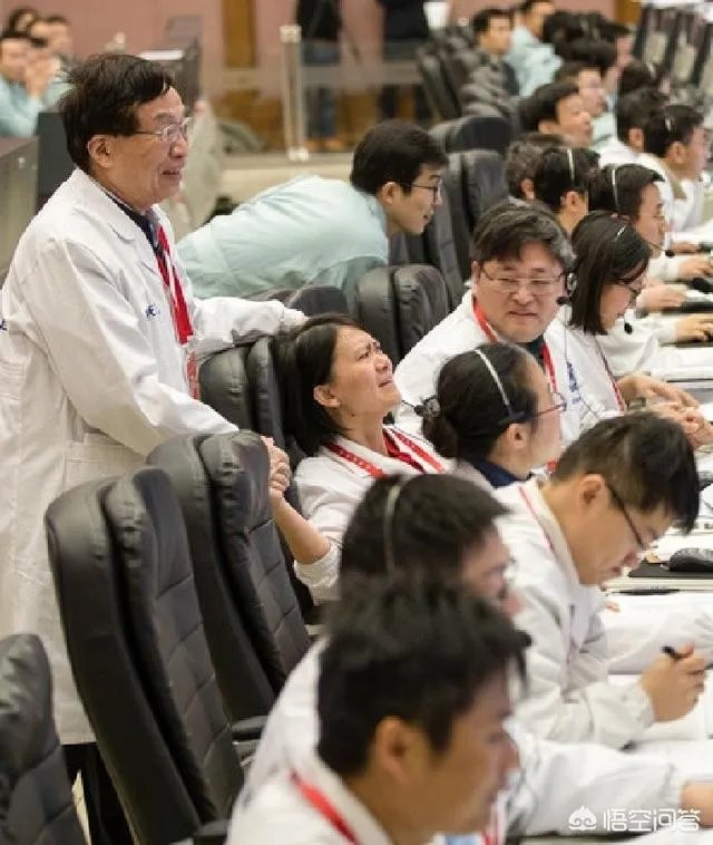 到底是皇马厉害还是前些年的恒大厉害？