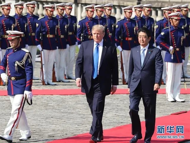 怕啥来啥，特朗普访日演讲，安倍听了心里是啥滋味？