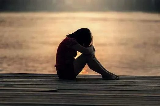 女朋友问我爱她什么怎么回答 爱一个人应该怎么去爱