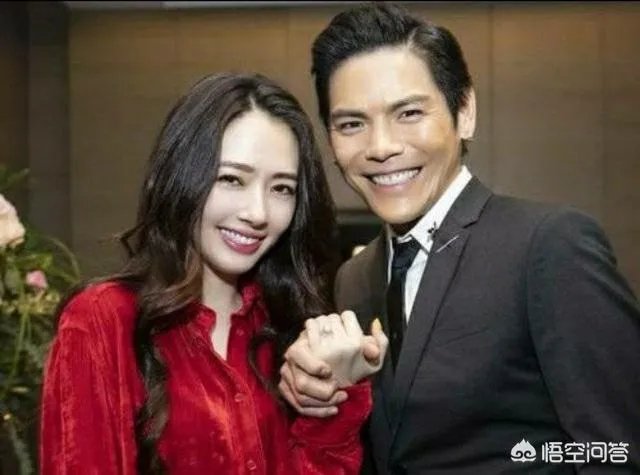 6月17日郭碧婷腹部隆起似皮球被猜测怀孕,为什么明星生子这么多人关注?