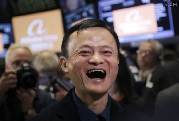 京东下单金额1598亿元 刘强东还是输给了马云