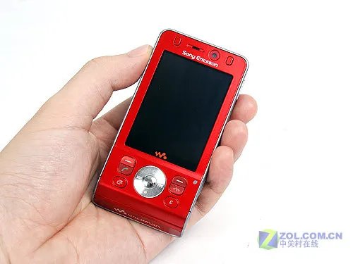 今日推荐：索尼爱立信W908c（1798元）