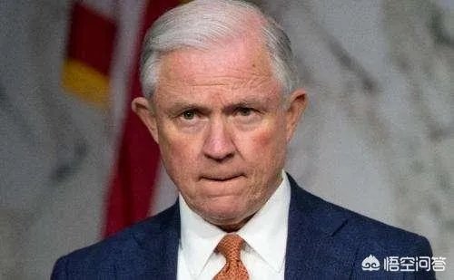 特朗普为什么解雇了还有两天就要退休的FBI副局长?