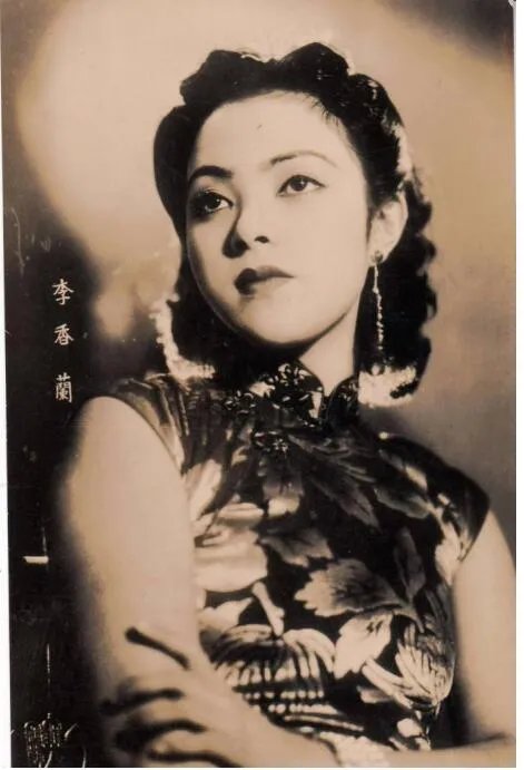 玉置浩二年轻时帅气照片 他为什么要写李香兰