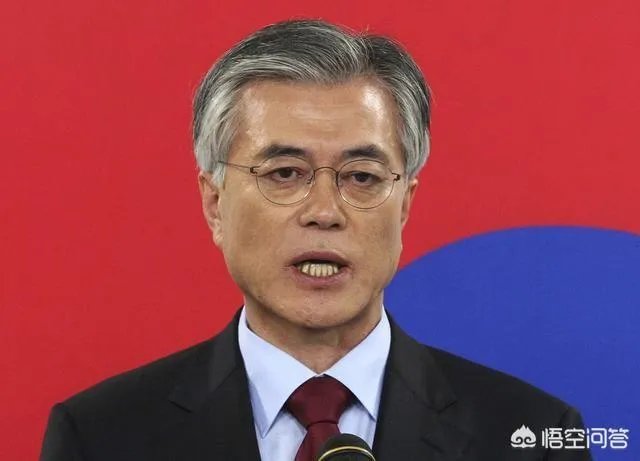 在“慰安妇”协议上,文在寅再展“变色龙”本色,你怎么看?