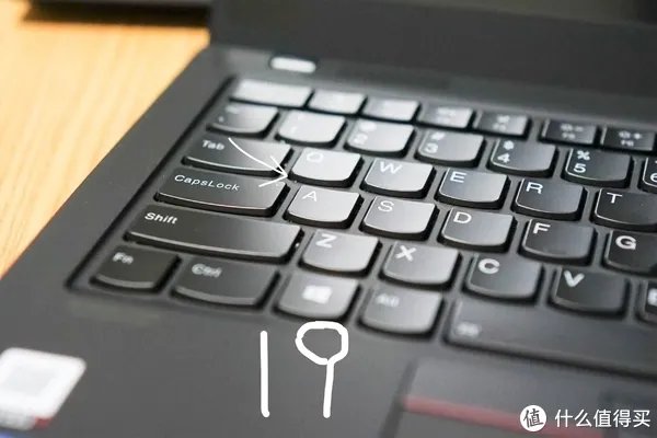 把1.8mm键程还给我!全站首个ThinkPad X1 Carbon 2019、2018款详细对比
