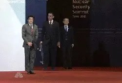 奥巴马踩滑板动态图谁有