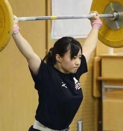 曾获亚洲举重冠军的日本举重女神是谁?