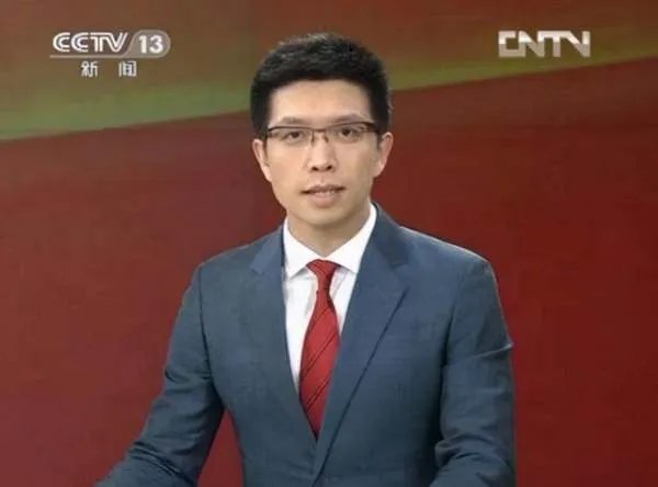 手语老师周晔,直播25年“不说话”,一开口想给朱广权一巴掌,为什么