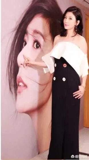 如何评价贾静雯晒女儿的合照?