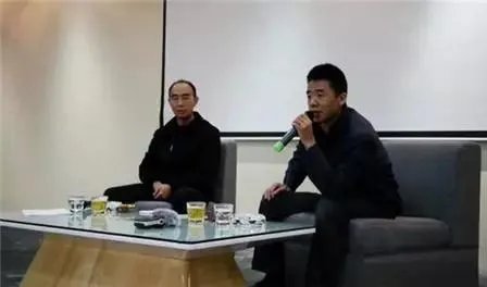 为什么魅族现在只见李楠不见黄章?