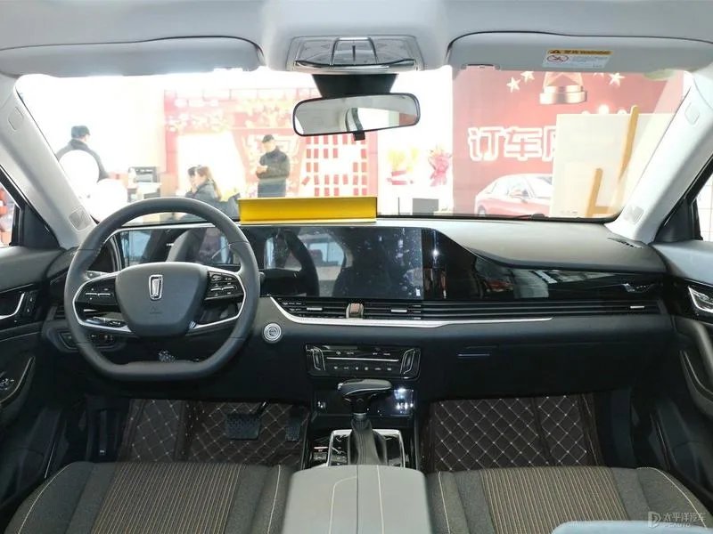 奔腾B702021款落地需要多少钱?奔腾B70报价