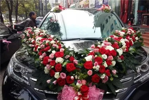 上海婚车租赁价格多少钱一辆 婚车租赁公司哪家好