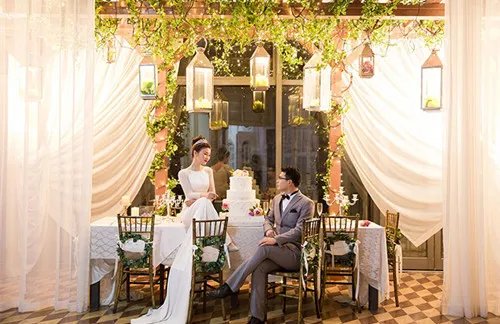 阁楼婚纱摄影怎么样 新人怎样选择合适的婚纱影楼