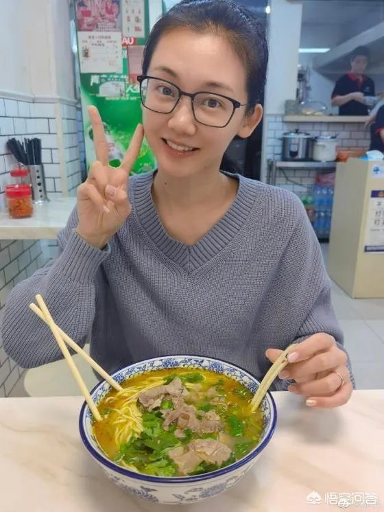《跑男》:郑恺苗苗揭秘恋情始末,生二胎计划曝光名字已取好了?