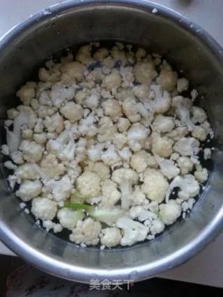 凉拌菜花