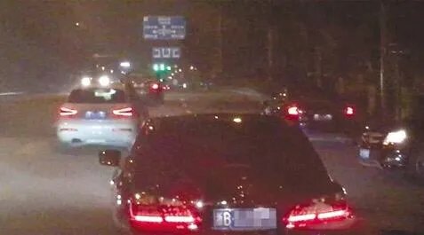 关于六小龄童被别车,您怎么看?