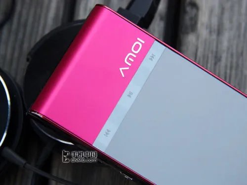 双卡双待音乐机 镜面翻盖夏新S532评测