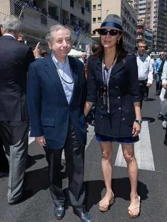 杨紫琼未婚夫罕见现身为其庆生,他们之间是因何结缘的?