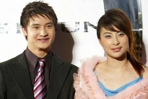 邓亚萍问郭晶晶嫁入豪门有没有压力,本人说没有,会不会只是场面话?
