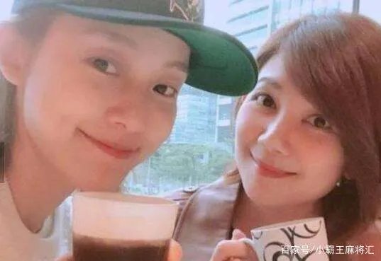 梁静茹取关了张韶涵，她们两位关系真的不太好吗？