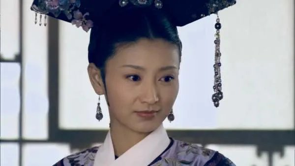 《甄嬛传》中静和明明是眉庄与温实初的孩子,为何皇上坚信是自己的?
