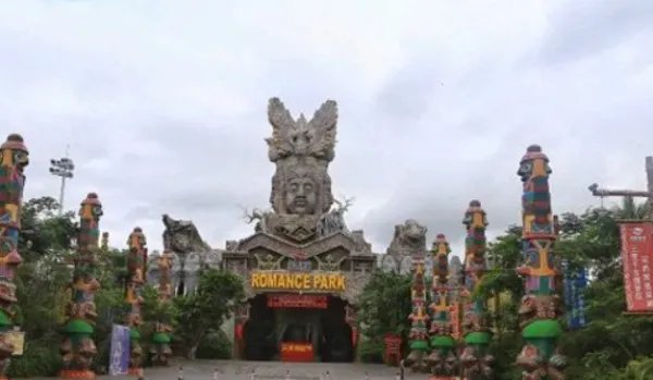 三亚旅游值得去的几个景点有哪些?可以具体说说吗?
