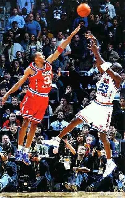 提到2003年的NBA全明星,你会想到什么?