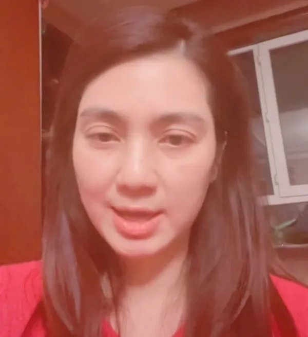 结婚12年,老妻少夫波折多,50岁的香港女星洪欣现状如何?