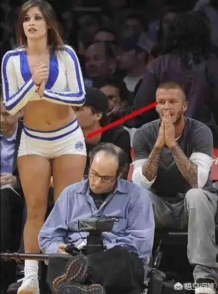 NBA暂停期间啦啦队劲歌热舞的时候,却基本看不到球员偷瞄,这是为什么?你怎么看?