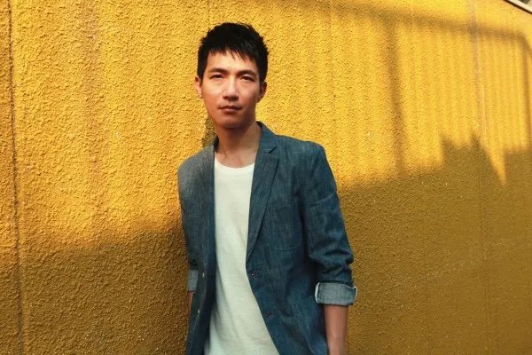袁惟仁和鲍春来都是公众人物,为何会传出袁惟仁暴打鲍春来的谣言?