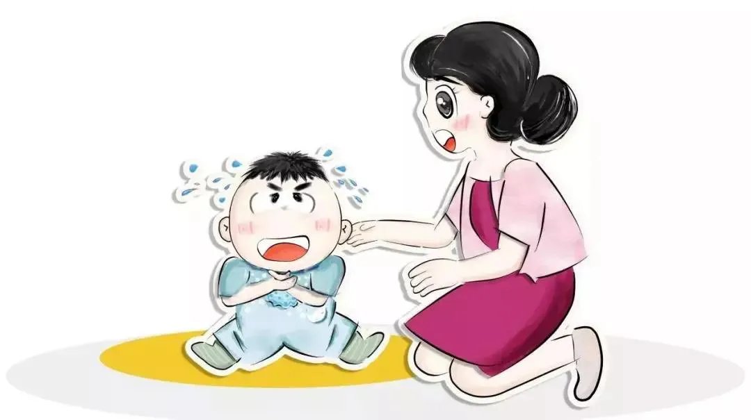 3岁女娃误吞一毛硬币,家长的什么行为差点害了她?
