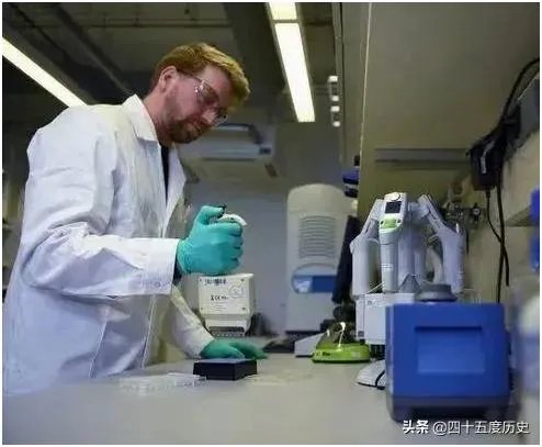 如何看美新闻媒体要求政府就解散和关闭德特里克堡进行全面解释呢?