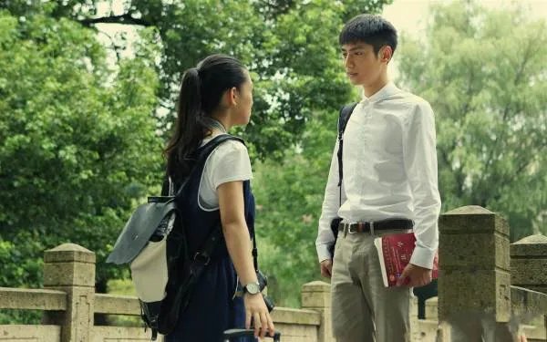 何穗在《何以笙箫默》中饰演谁?