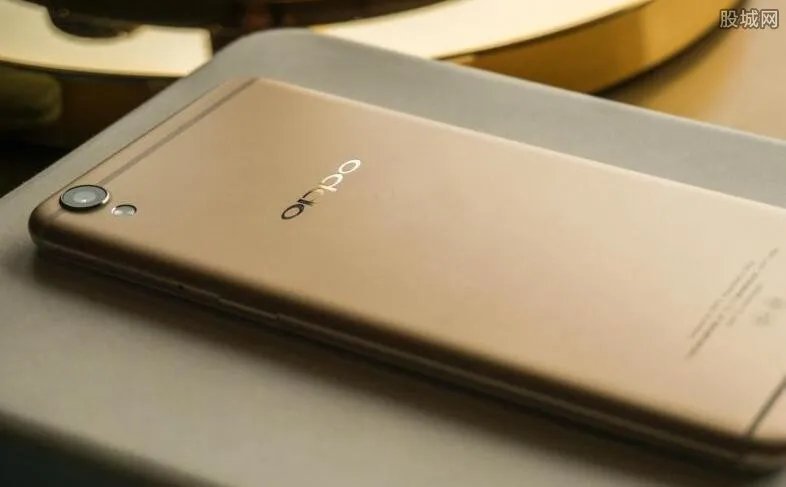 OPPOR15报价多少钱 新机报价在三千元左右