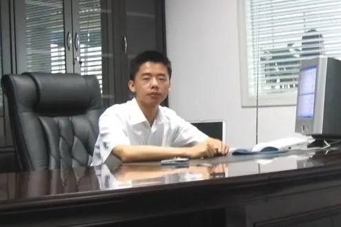 为什么魅族现在只见李楠不见黄章?