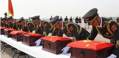 在韩志愿军烈士遗骸归国了，仪式上有哪些细节令人动容？