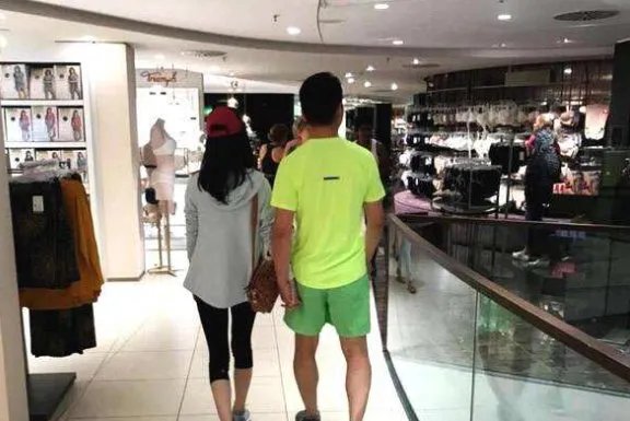 2018年服量减少178.5亿件,中国人为什么不爱买衣服了?
