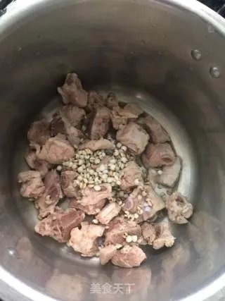 冬瓜薏米排骨汤