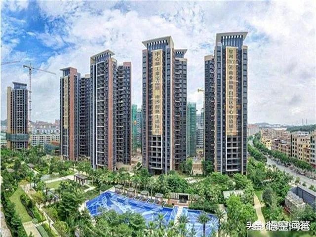 同在一个星球生存,史前动物的体型为什么都很巨大?例如:恐龙?