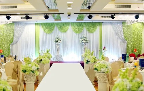 最新婚礼现场布置图片 自己如何布置婚礼现场