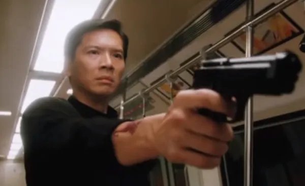 龙五扮演者