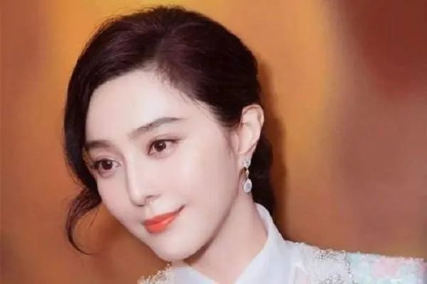 华谊兄弟3季度巨亏6.52亿，是否因为范冰冰？