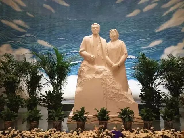 天津欢乐谷和北京欢乐谷哪个好玩?