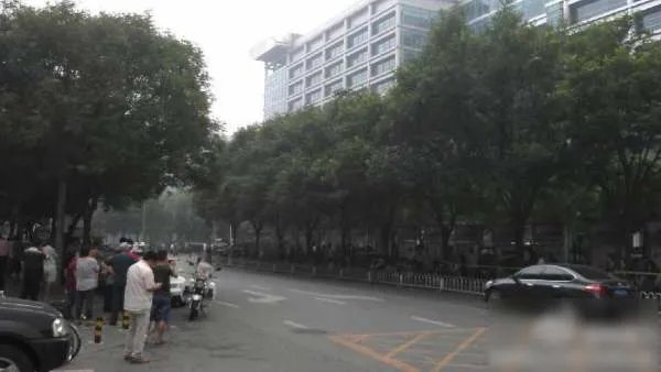 建行工行为什么抗议