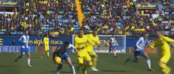 武磊首次踢西甲替补登场15分钟,策动一个进球并造对手一张黄牌,怎么评价武磊的表现?