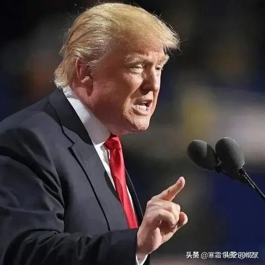 美国单日新增确诊病例逾2.4万例,累计154万例,你怎么看?