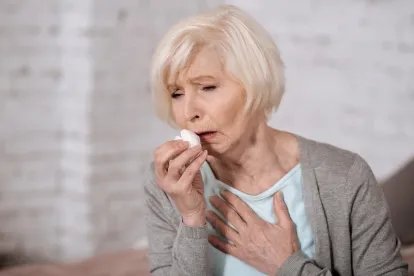 70多岁老人感染新型冠状病毒感染的原因和治疗方法