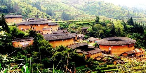 漳州婚纱摄影前十名排行榜 漳州拍婚纱外景哪里好